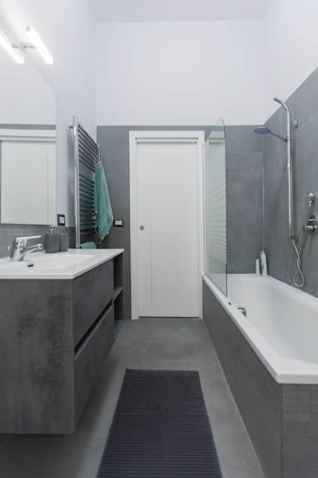 Apartament Mann House Napoli Zewnętrze zdjęcie